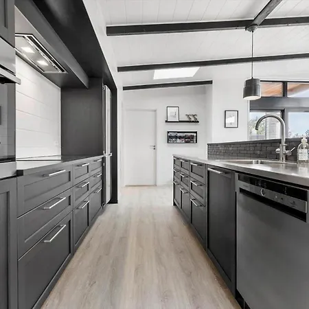 8410-ebeltoft-elgvej-22 *